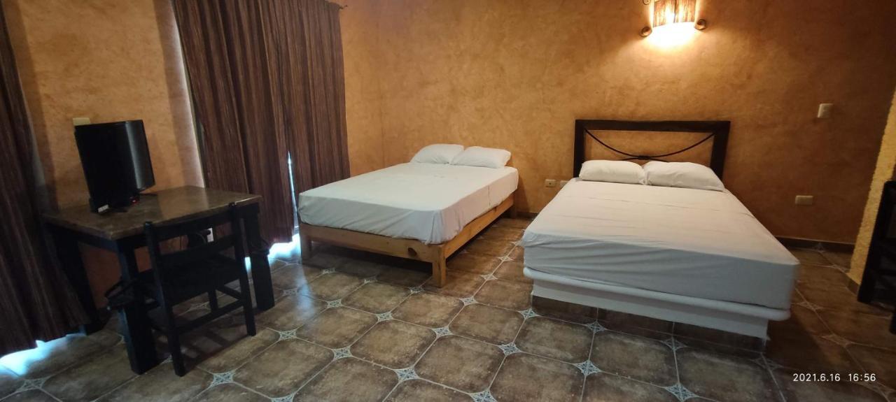 Alux Rooms بلايا ديل كارمن المظهر الخارجي الصورة